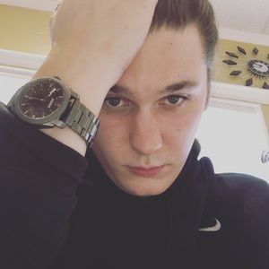 Meet your Posher, Mack